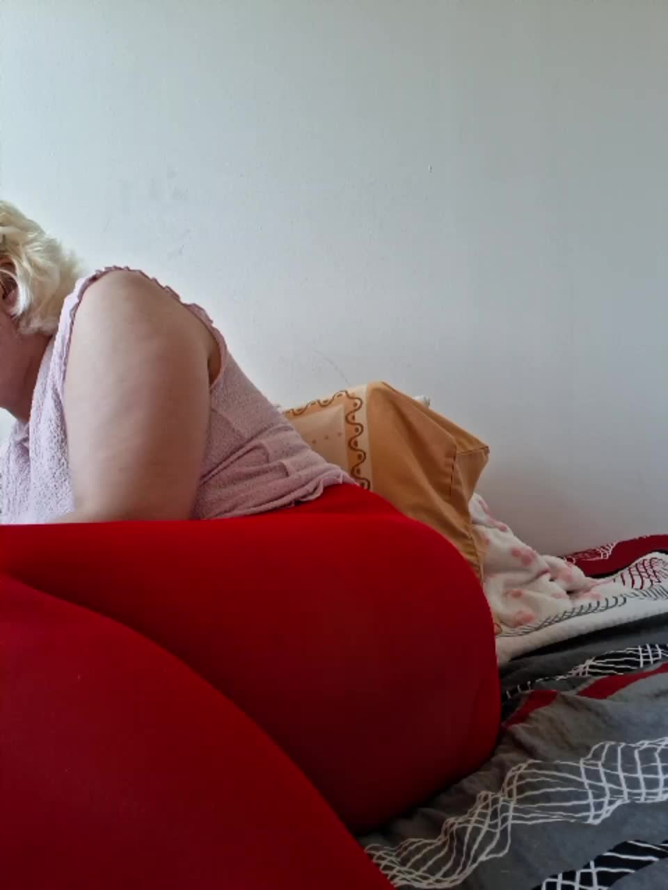 Vika211 Live Sex December 18, 2025