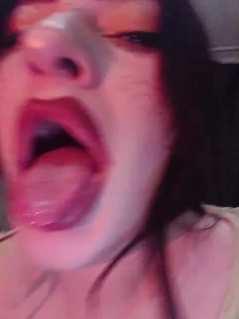 Jeanneen Live Sex December 18, 2025