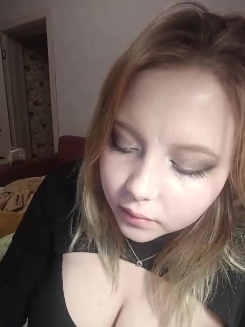 Vaverina Live Sex December 12, 2025