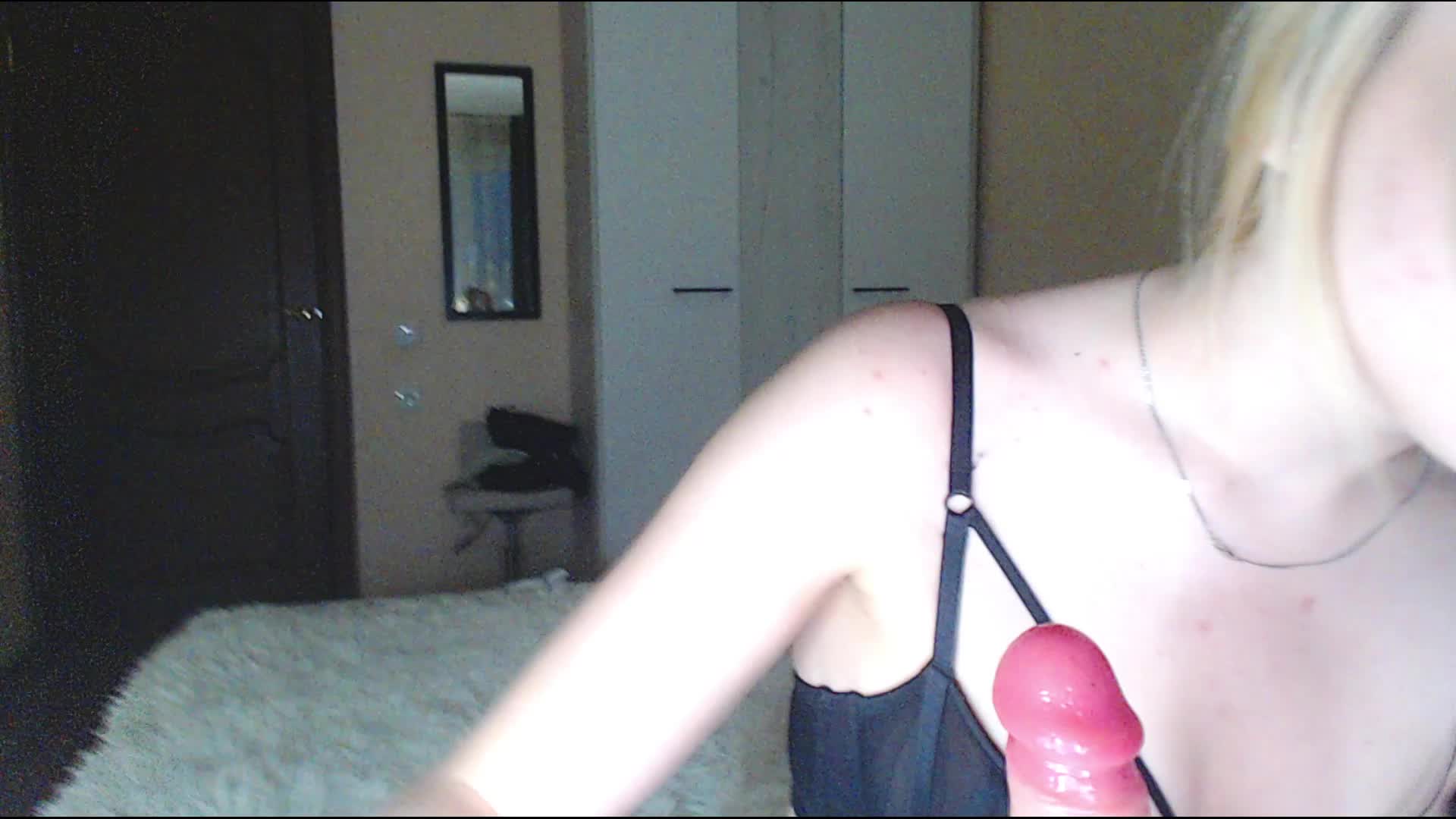 maksisy Live Sex December 15, 2025