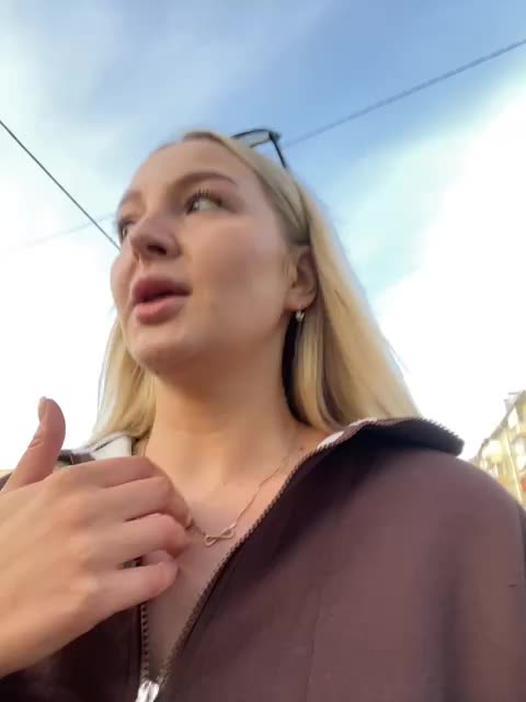 Marysik Live Sex December 13, 2025