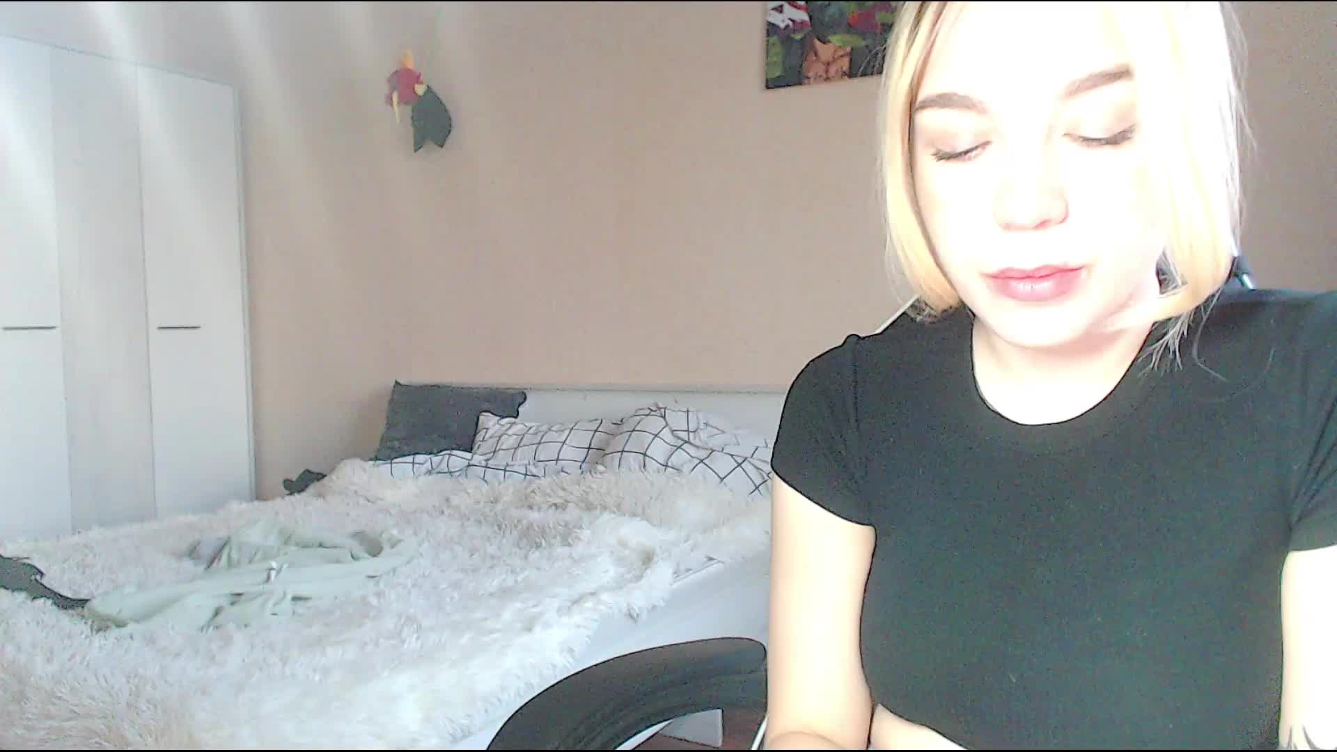 maksisy Live Sex December 15, 2025