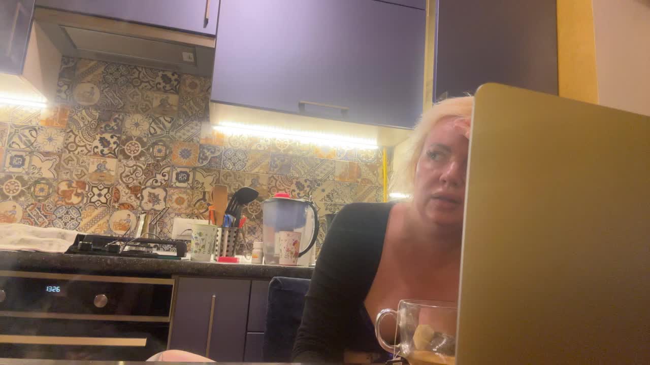 Oksana494 Live Sex December 12, 2025