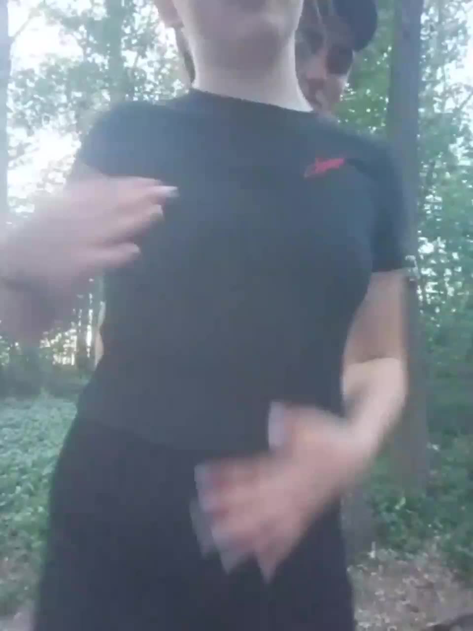 Kartoshka2009 Live Sex December 13, 2025