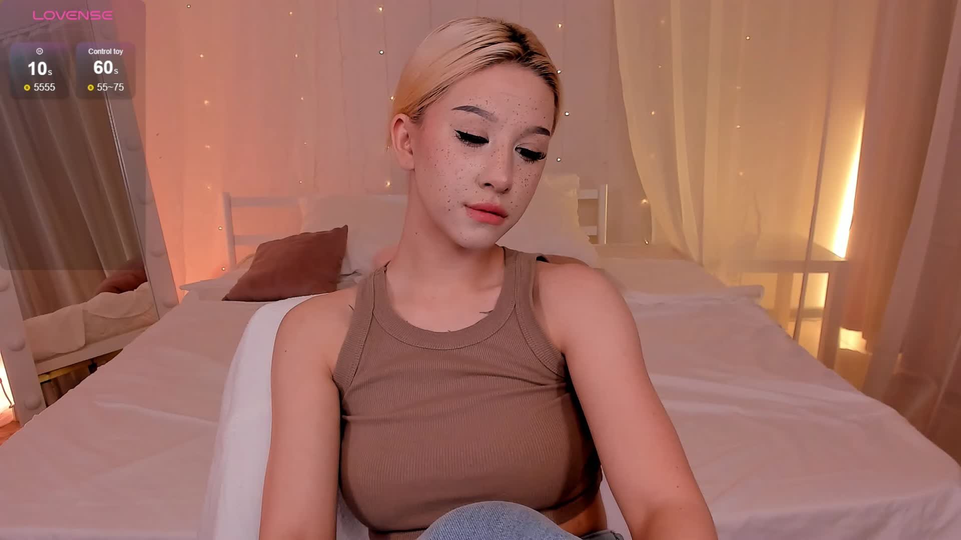 Necucubi Live Sex December 17, 2025