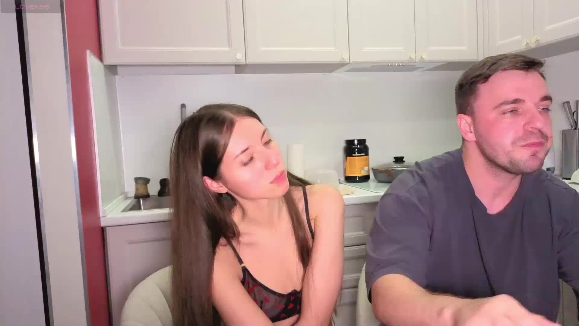 momotea Live Sex December 13, 2025