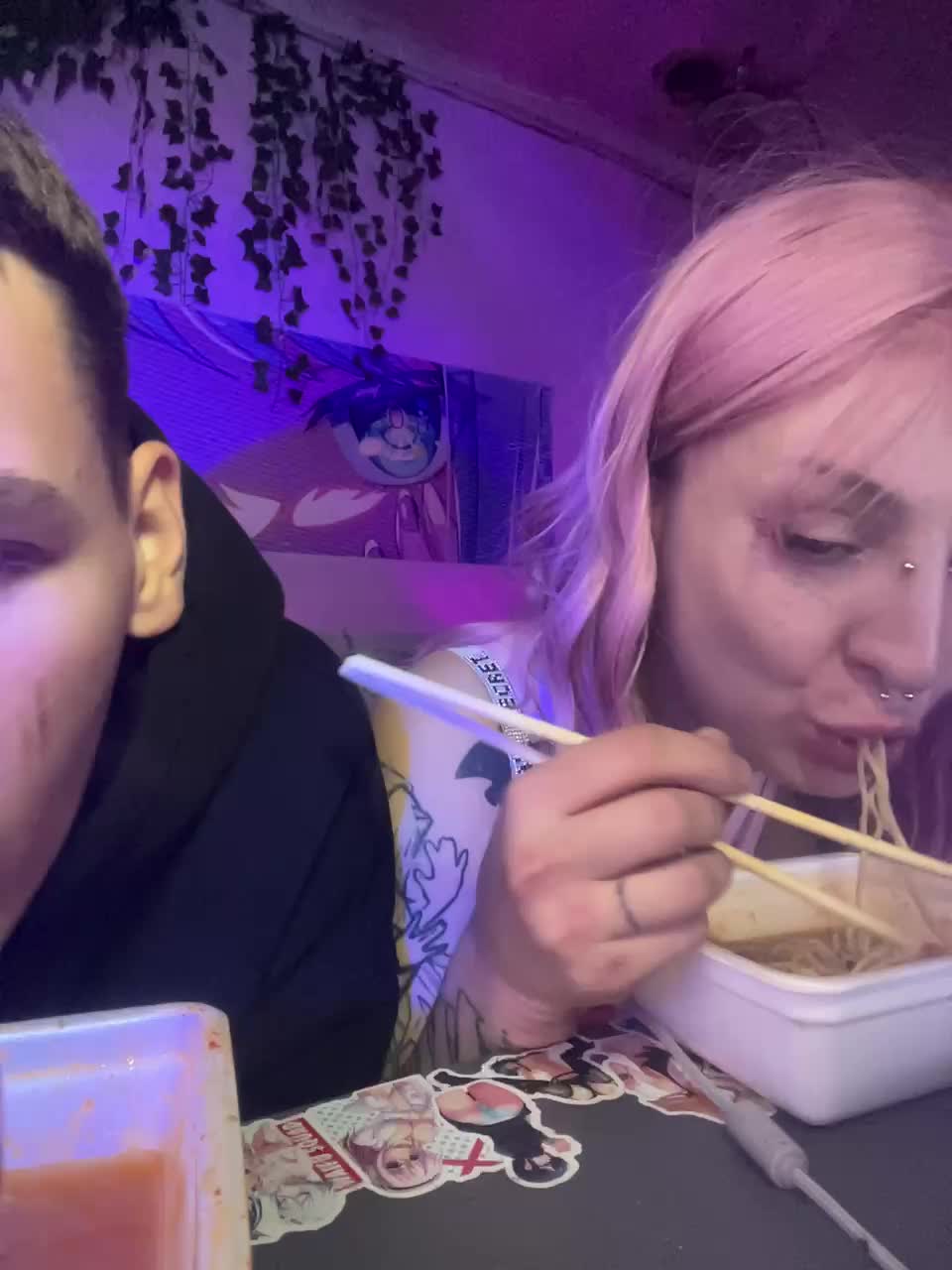 YourFantasyIsaCouple2 Live Sex December 14, 2025