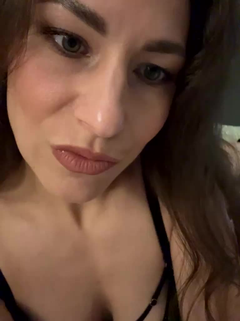 Amourgitana Live Sex December 13, 2025