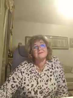 KarinkaSweet Live Sex December 14, 2025
