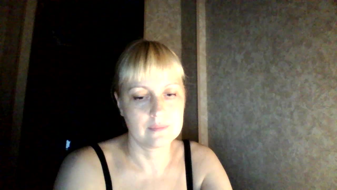 krisss2016 Live Sex December 19, 2025