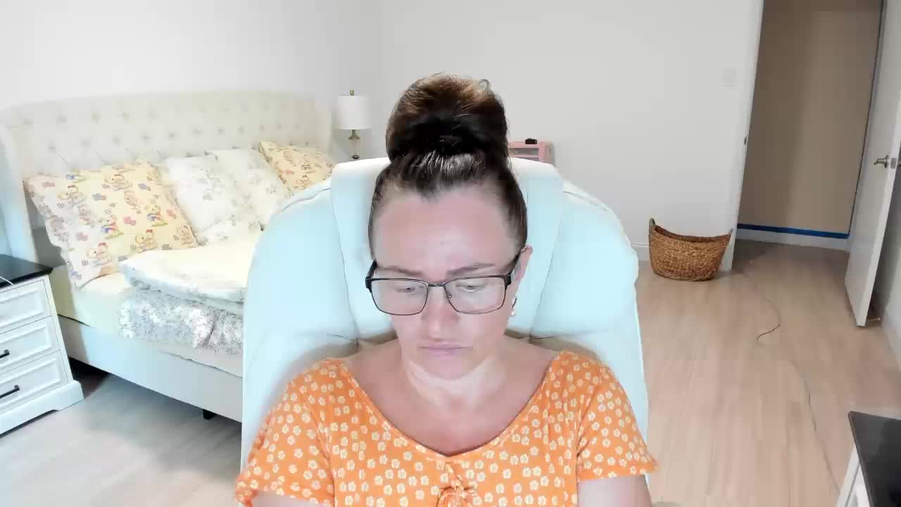 -Michelle- Live Sex December 14, 2025