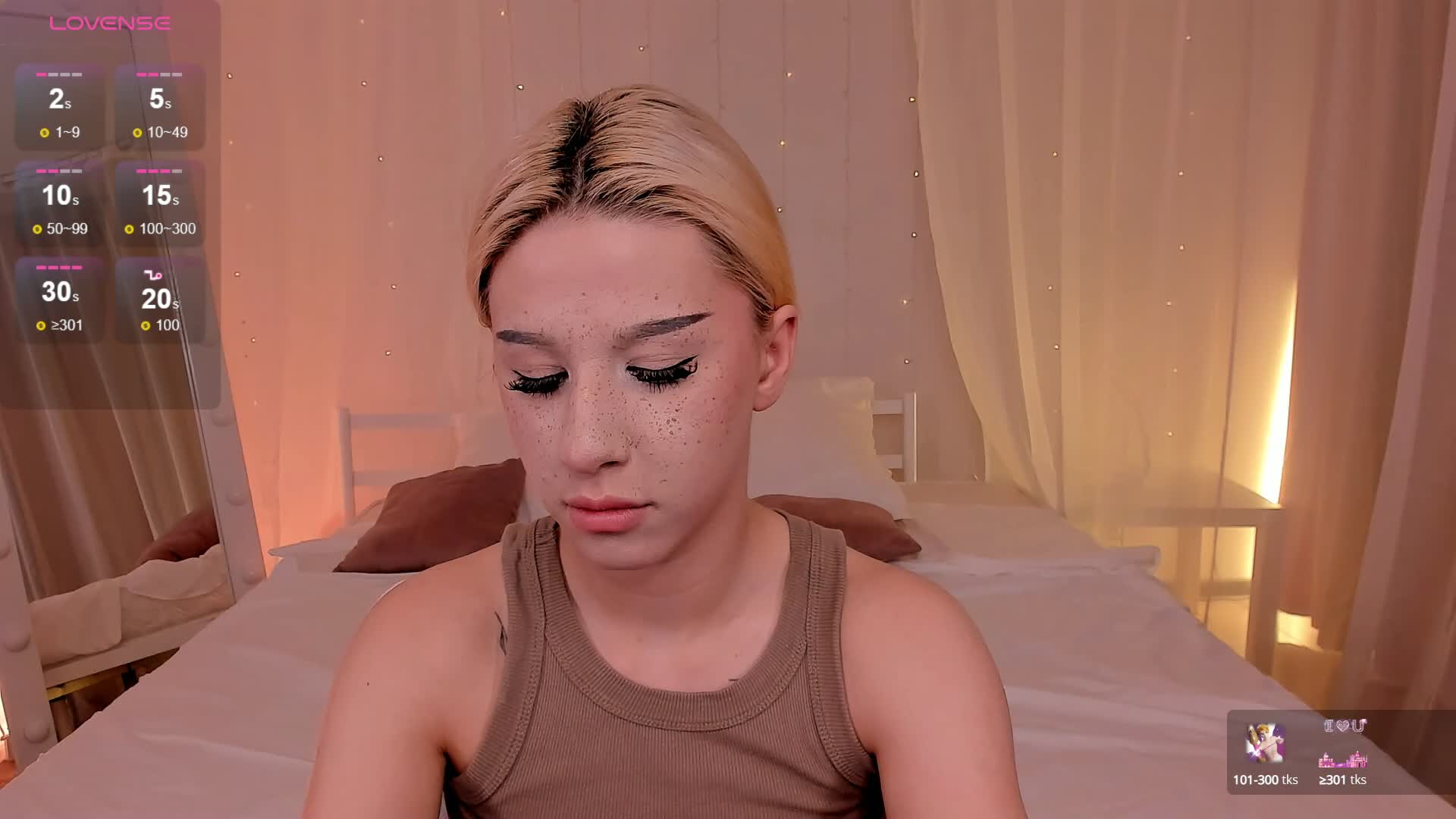 Necucubi Live Sex December 17, 2025