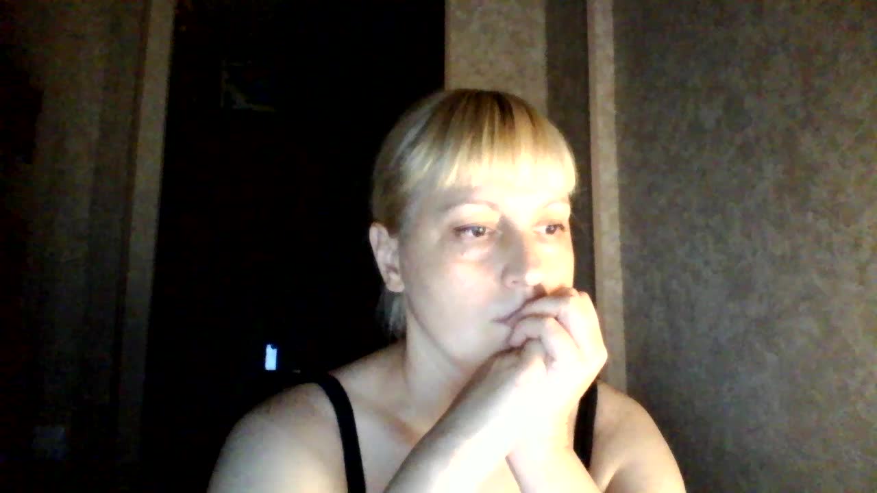 krisss2016 Live Sex December 19, 2025