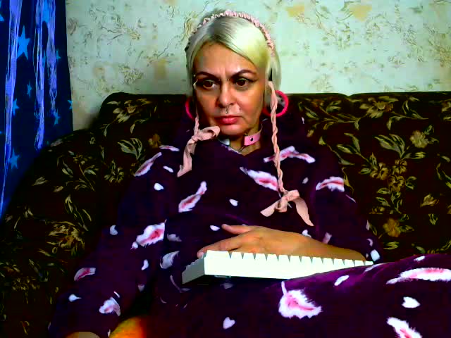 GardenerofIllusions Live Sex December 13, 2025