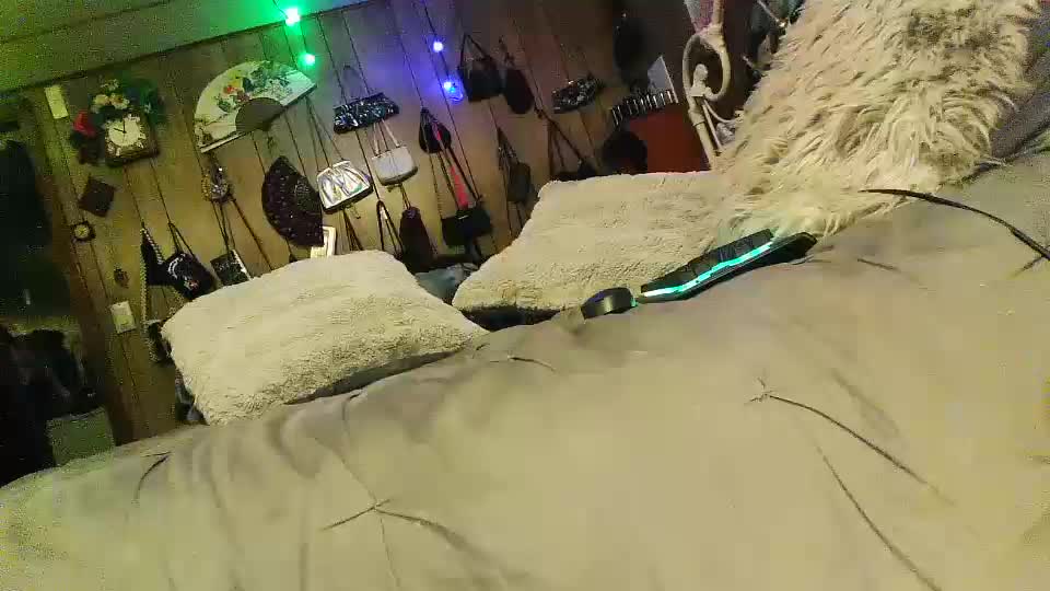 breezywinds963 Live Sex December 12, 2025