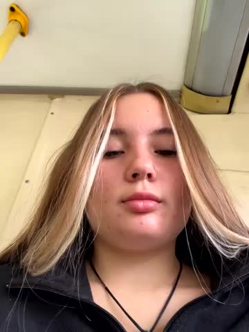 StephanieMur Live Sex December 19, 2025