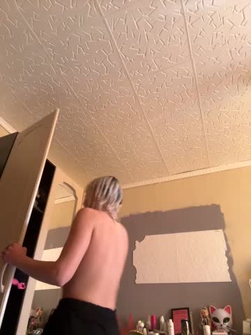 LikaCat Live Sex December 14, 2025