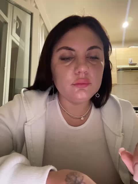 Sonya_ Live Sex December 14, 2025