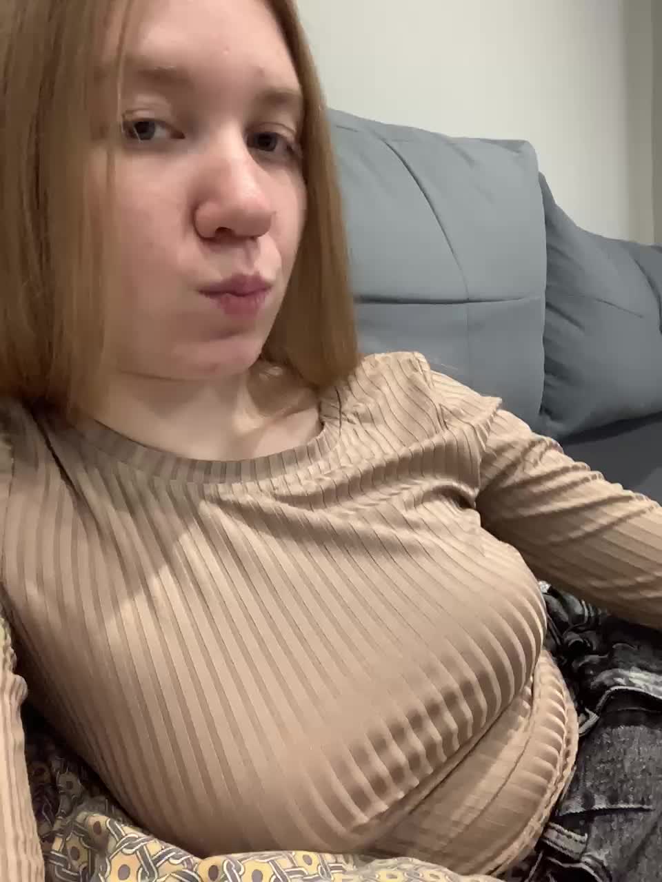 Vita-min-4ik Live Sex December 14, 2025