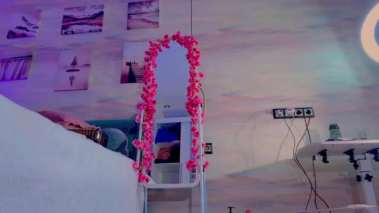 Yanaraif Live Sex December 13, 2025