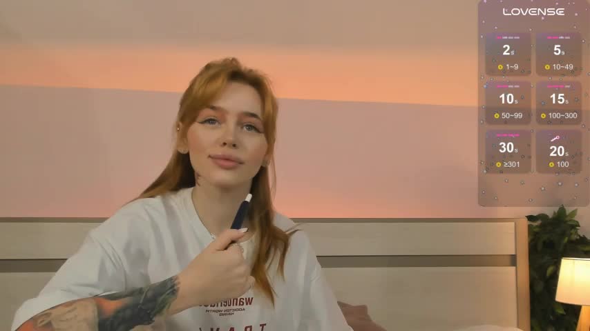 Phoenix_Margo Live Sex December 17, 2025