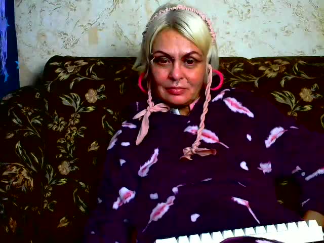 GardenerofIllusions Live Sex December 13, 2025