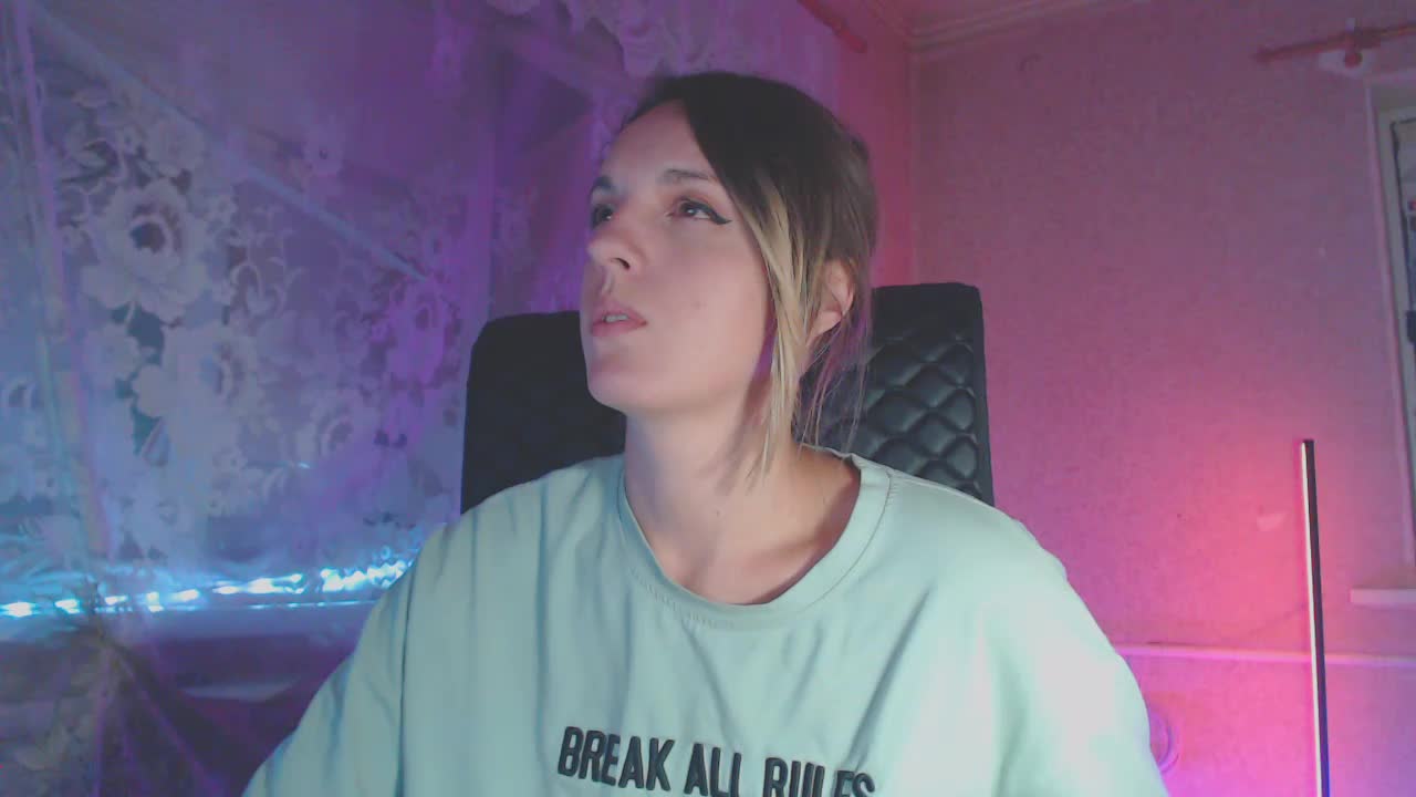 Babymuro4ka Live Sex December 17, 2025