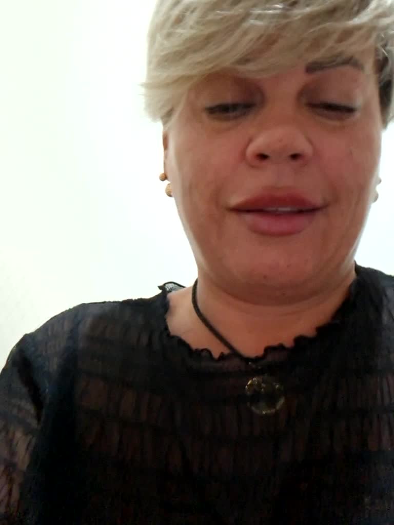 murr-kitty Live Sex December 19, 2025