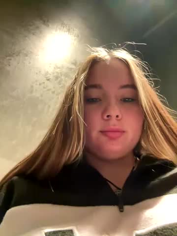 StephanieMur Live Sex December 18, 2025