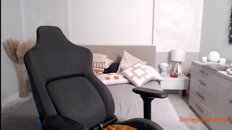 smileyouarehere Live Sex December 14, 2025