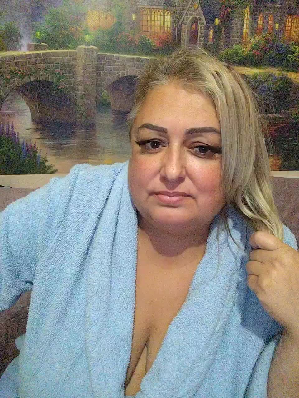 BigMilf Live Sex December 14, 2025