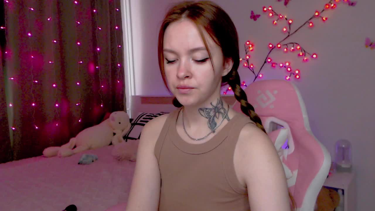 NaughtyMable Live Sex December 15, 2025