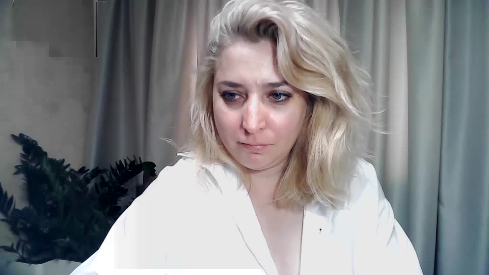 KickaIricka Live Sex December 14, 2025