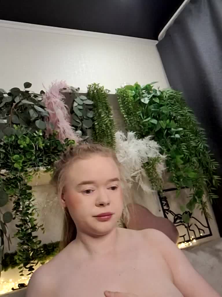 -scyrim- Live Sex December 18, 2025