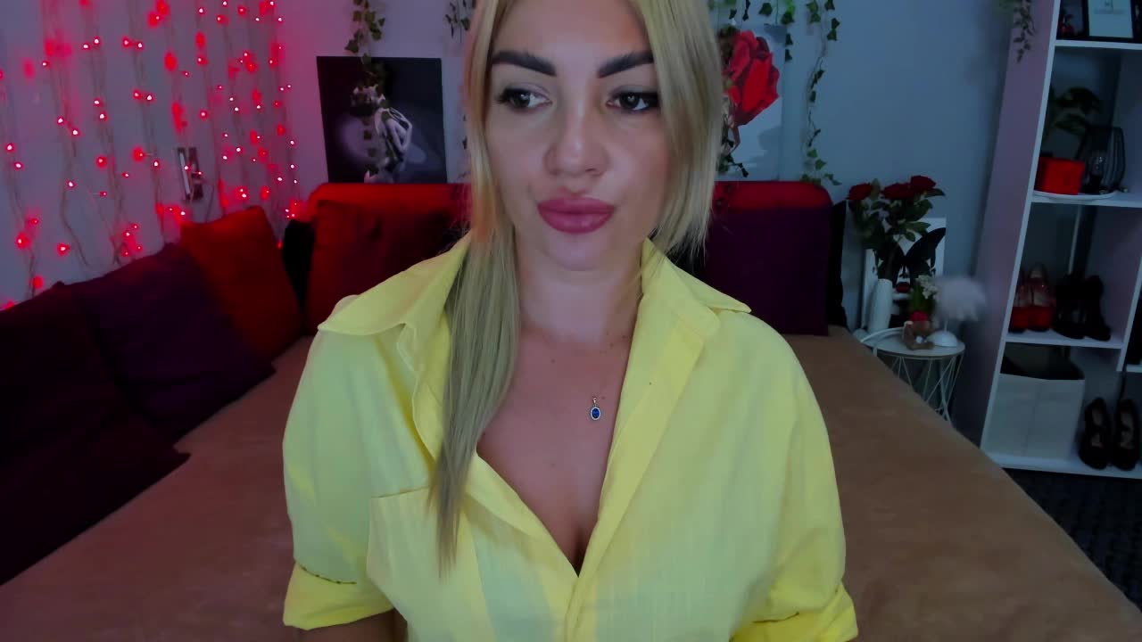 GessaBelluci Live Sex December 14, 2025