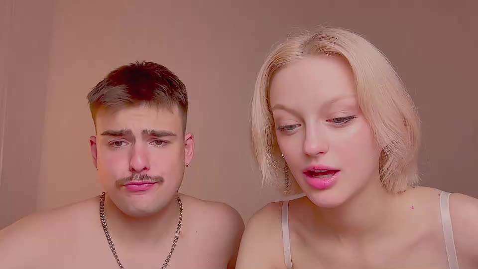 your_molly_mark Live Sex December 17, 2025