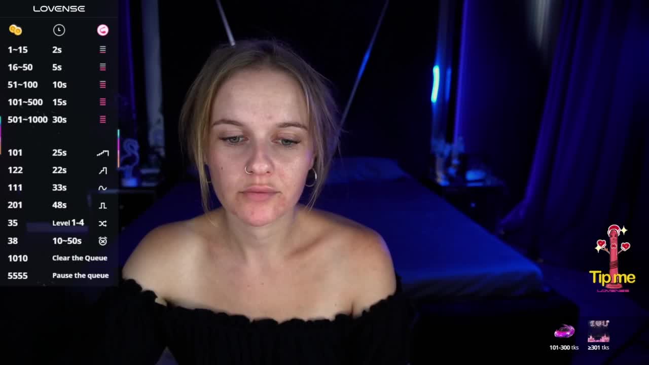 MaribelRiver Live Sex December 17, 2025