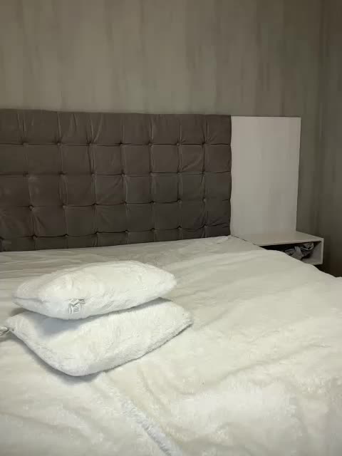 BabyDarii Live Sex December 17, 2025