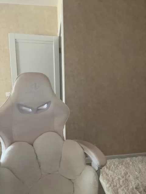 -viksik- Live Sex December 13, 2025