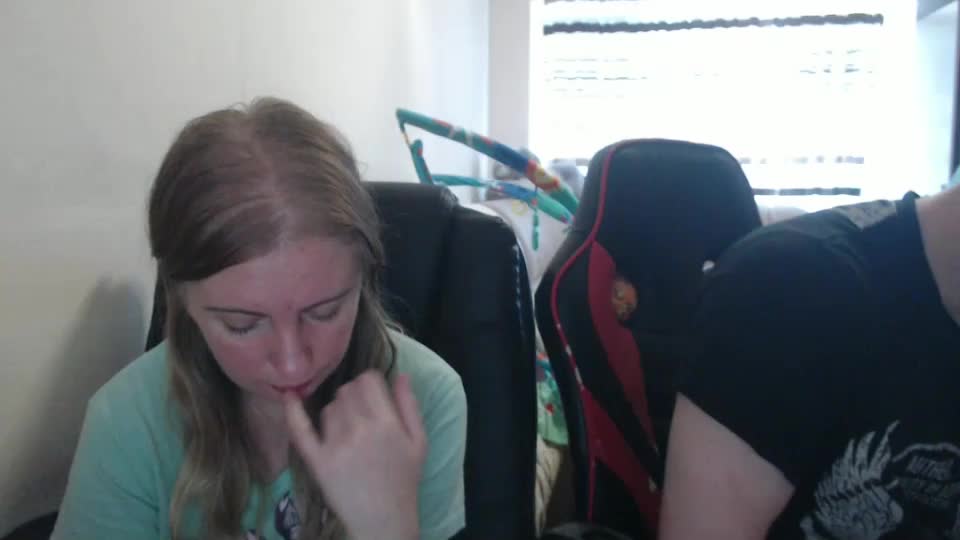 jenisandpeter Live Sex December 20, 2025