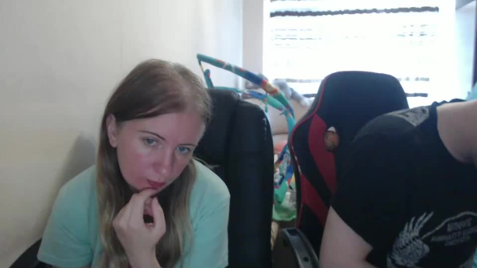 jenisandpeter Live Sex December 20, 2025