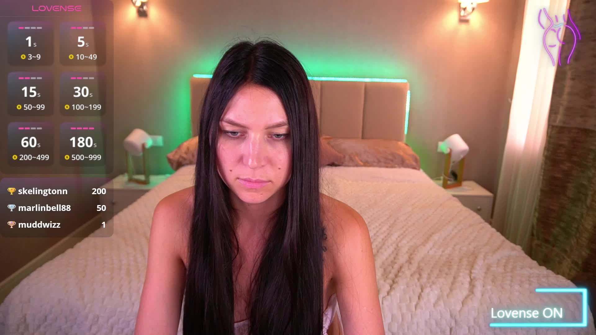 EliseVelour Live Sex December 17, 2025