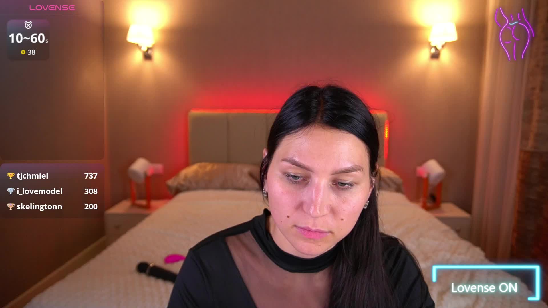 EliseVelour Live Sex December 17, 2025