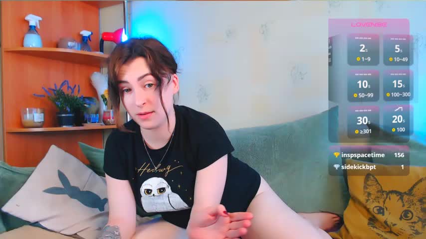 Caroline1995 Live Sex December 18, 2025