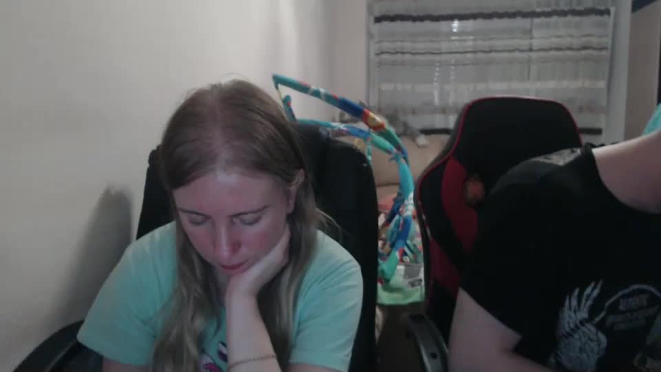 jenisandpeter Live Sex December 20, 2025
