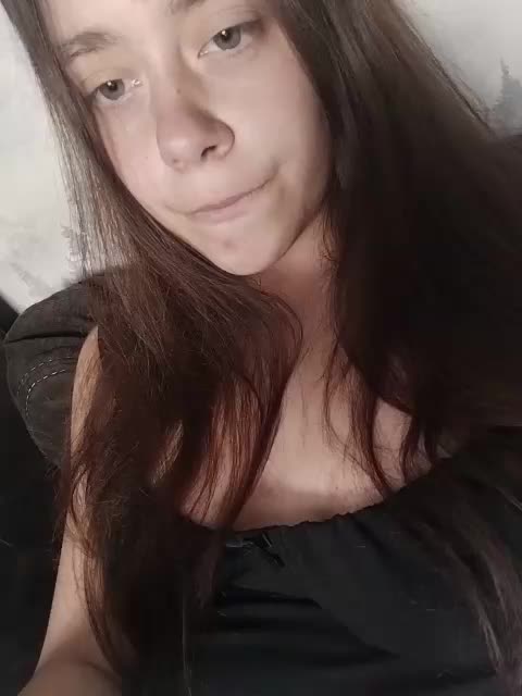 MilkaVay1 Live Sex December 14, 2025