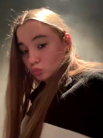 StephanieMur Live Sex December 18, 2025