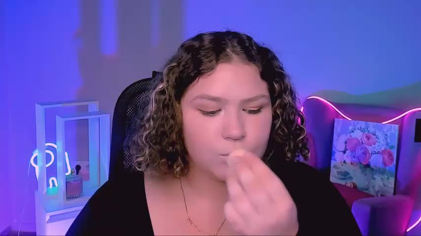 FlorenceAnderson Live Sex December 15, 2025