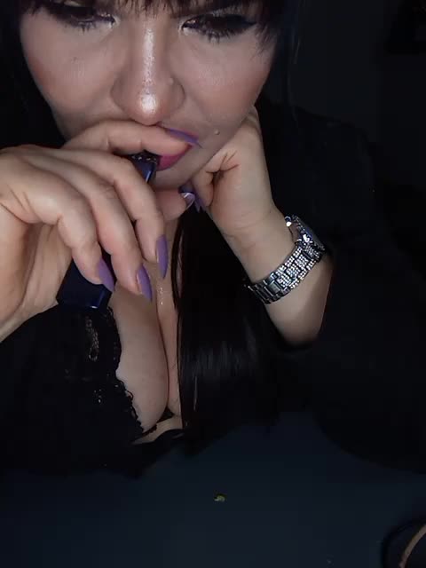 Brunetochkaaa Live Sex December 13, 2025