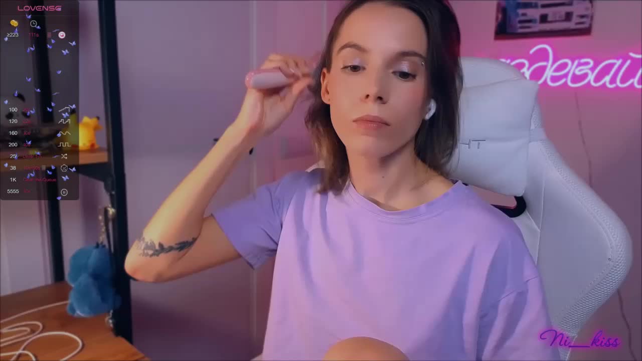 ni_kiss Live Sex December 14, 2025